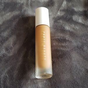 Fenty Beauty Foundation  - 410